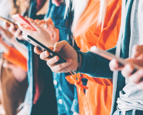 millennials social networking services addiction